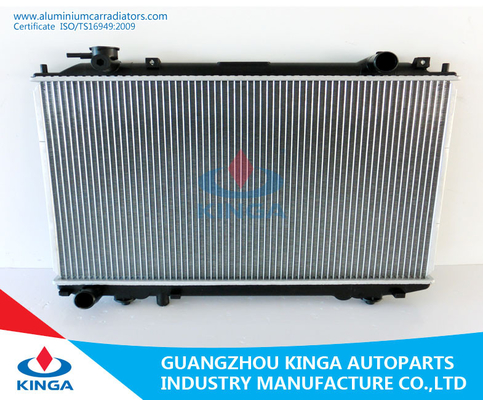 Porcellana Radiatore automobilistico di raffreddamento B5C7 - 15 del radiatore dell'automobile della TA di Mazda B2201 - tipo carro armato della guarnizione 200A fornitore