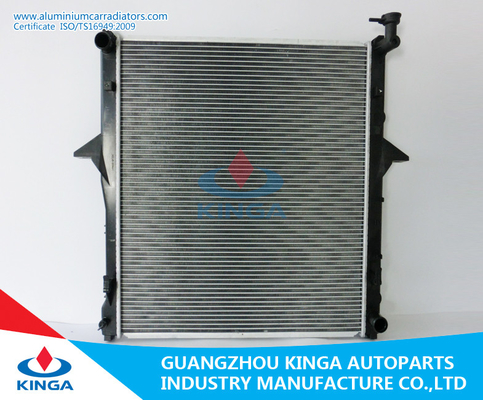 Porcellana Tutti i radiatori di alluminio Kia Sorento 3,3/3,8' di Hyundai radiatore automatico tubolare 07-09 fornitore