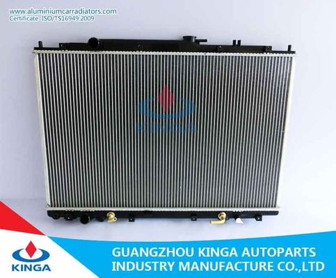 Porcellana Nissan Acura MDX '01-02 ai radiatori di alluminio su ordinazione PA16mm Heattransfer ha espulso fornitore