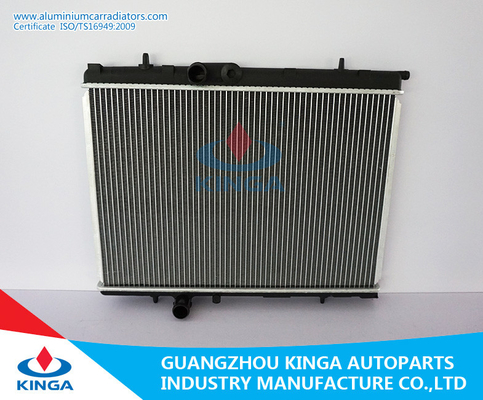 Porcellana Radiatori di alluminio dell'automobile KJ-15178-PA16/26 per PEUGEOT 307 al radiatore automatico su ordinazione fornitore
