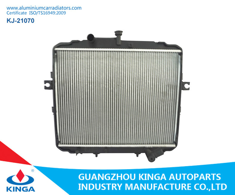 Porcellana Pezzi di ricambio automatici/OEM raffreddato ad acqua 25310-4f400 del radiatore di Hyundai fornitore