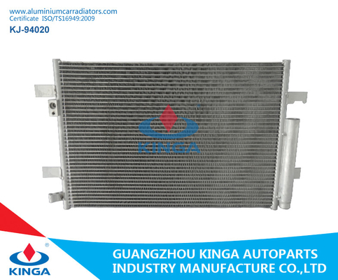 Porcellana A / Dispositivo di raffreddamento di aria di alluminio del condensatore di C G.M.C Brazing per Chevrolet OEM9023972 fornitore