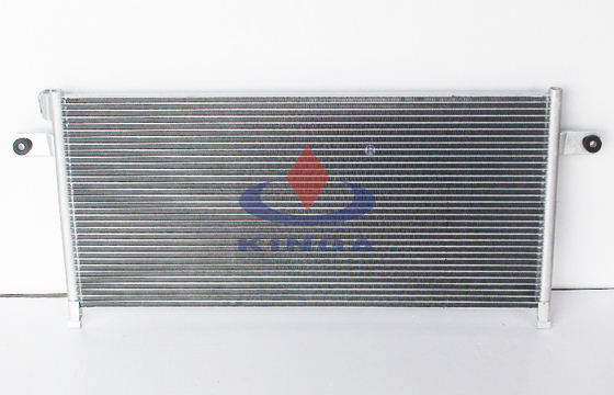 Porcellana Condensatore di Y61 Nissan, spessore automobilistico del condensatore 16mm del condizionamento d'aria fornitore