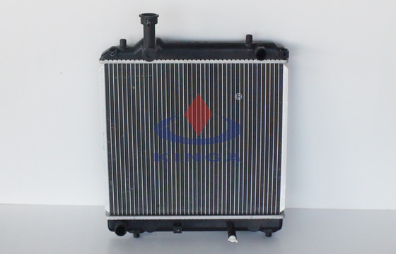 Porcellana Buona merce per il radiatore di Suzuki di A-STAR 'uno spessore di 2005 16/26mm fornitore