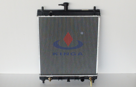 Porcellana il suzuki 2006 porta il radiatore, radiatore del sistema di raffreddamento del motore 17700-61J10 fornitore