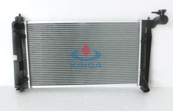 Porcellana Tempo di impiego lungo ad alta resistenza di Toyota Corolla 01-04 Zze122 Mt del radiatore di Toyota fornitore