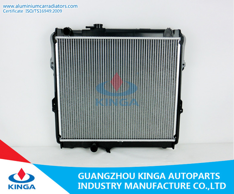 Porcellana OEM 16400 - radiatore di 5B590 Toyota HILUX per HILUX LN147/LN8 # /9 #/10 #/11 fornitore