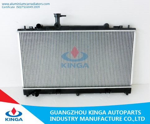 Porcellana Tipo sigillato radiatori di alluminio dell'automobile dell'OEM L327-15-200 di MAZDA 6-02-03 fornitore