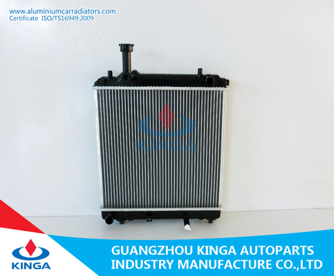 Porcellana Tipo fresco radiatore per A - trasmissione manuale dell'acqua della metropolitana di aletta di Suzuki della stella 2005 fornitore