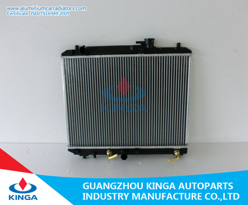 Porcellana L'alluminio ha brasato i radiatori su ordinazione dell'automobile del radiatore di Suzuki per Suzuki Cultus/GA11 OEM rapido 17700 - 60G10 anno 95 fornitore