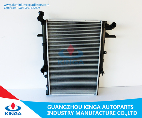 Porcellana Il radiatore di alluminio di vendita caldo misura il BONGO SD59T'97-99 di MAZDA usato per il sistema di raffreddamento automobilistico fornitore