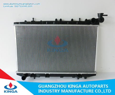Porcellana Radiatore di Nissan per il radiatore di raffreddamento dell'automobile della TA di Nissan INFINITI'98-00 G20 fornitore