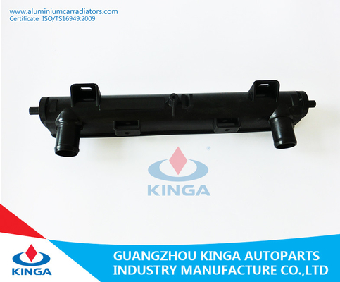 Porcellana Carro armato di plastica del radiatore nero per la brezza automatica di Chrysler del radiatore/Cirrus 95 - 00 fornitore