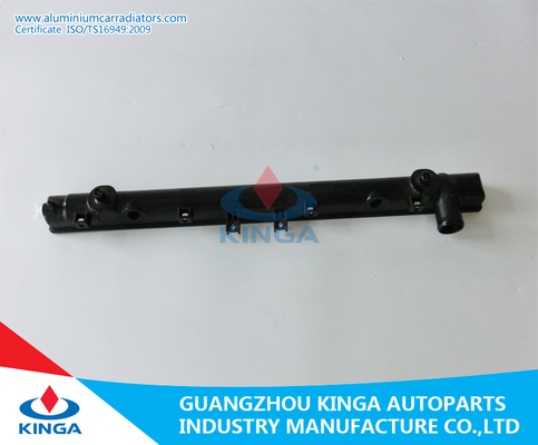 Porcellana Carro armato di plastica KD-SGL5 MPV2.5D '95-02 del radiatore di Frendy del bongo di Mazda fornitore