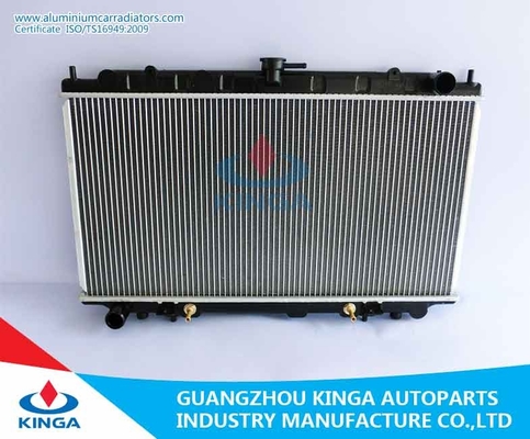 Porcellana Radiatori di raffreddamento dell'automobile di prestazione su ordinazione di alluminio del radiatore per NISSAN BD22/TD27 fornitore