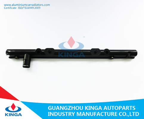 Porcellana Il LS400/UCF20 di LEXUS 95-98 all'OEM di plastica del carro armato del forte radiatore 16400-50130 fornitore
