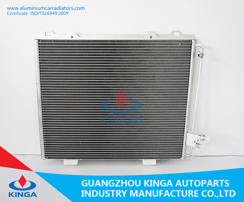 Porcellana Condensatore di raffreddamento di CA del veicolo del dispositivo 210830270 del benz E-CLASS W 210 (95-) fornitore