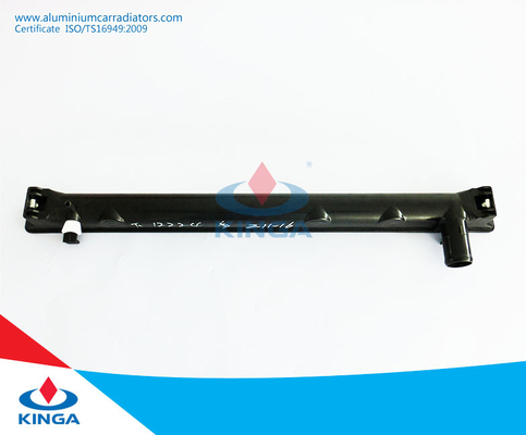 Porcellana Carro armato di plastica del radiatore per la TA della SPUMA del CONDOR ZRCE HILUX dopo il mercato fornitore