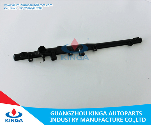 Porcellana Per Subaru Legacy'03-09 all'OEM di plastica 45111-AG040 del carro armato della cima del radiatore del radiatore fornitore