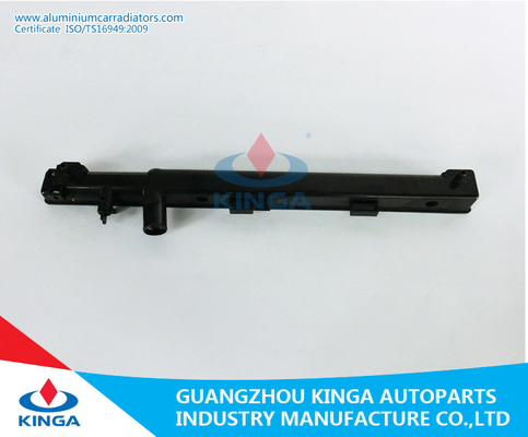 Porcellana Sostituzione di plastica del carro armato del radiatore PA66+GF30 per Chrysler Neon'95-99 con a colore NERO fornitore