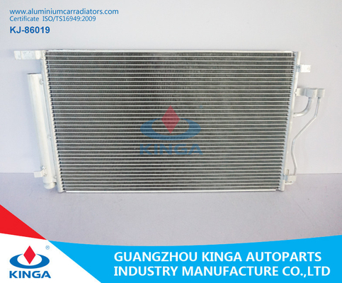 Porcellana Condensatore automatico dell'automobile/veicolo di CA del condensatore 97606-2S500 di Hyundai Kia Sportage (12-) fornitore