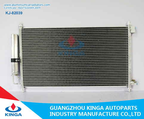 Porcellana Condensatore di KJ-82039 Nissan/condensatore di alluminio di CA dell'OEM 92100-JX00A di NISSAN NV200 (10) fornitore