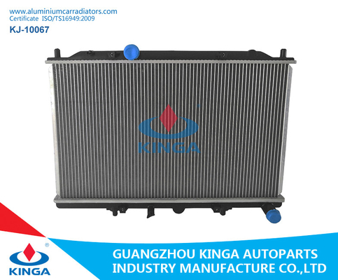 Porcellana Rendimento elevato 2014 dei radiatori 24566192 automatici di alluminio di Baojun 730 fornitore