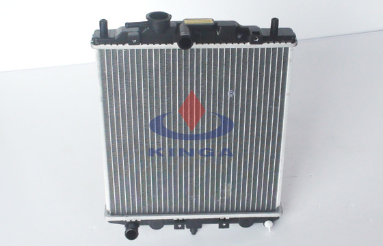 Porcellana Radiatore di alluminio automobilistico di daihatsu del sistema di raffreddamento di L200/L300/L500/TA E-F 1990 fornitore