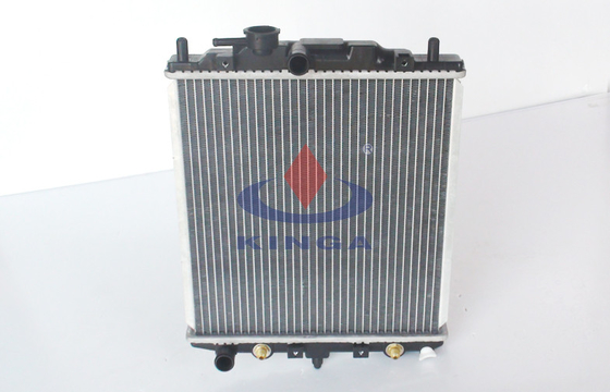 Porcellana Tutti i radiatori di alluminio dell'automobile per L200/L300/L500/1990 E-F al radiatore di DAIHATSU fornitore
