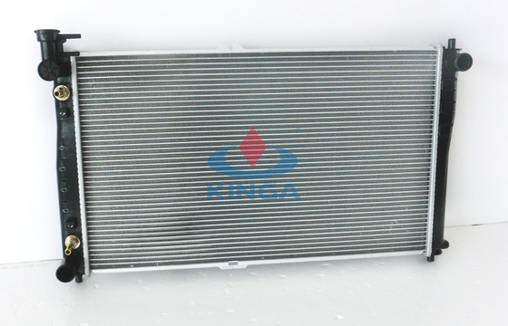 Porcellana OEM 2001 di CARNEVALE/SEDONA 2.5i V6 01 di KIA del radiatore di Hyundai dell'automobile OK558 - 15 - 200 fornitore