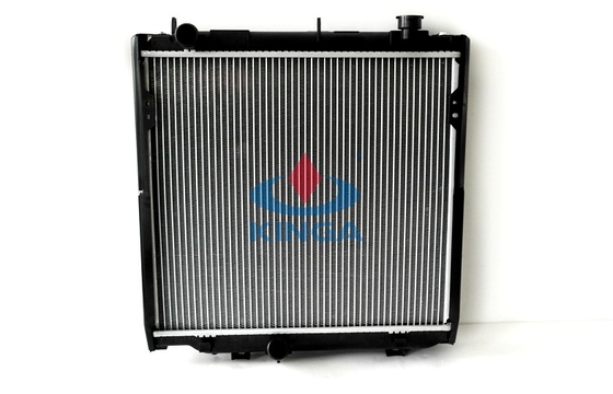 Porcellana radiatore di Toyota dell'alluminio 88 - 95 per gli OEM 16400 di DYNA DYNA 150 - 30070 PA48/TA fornitore