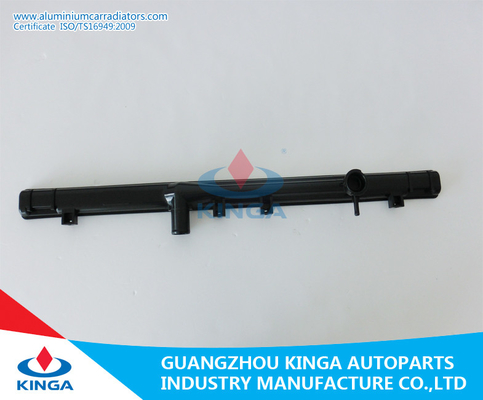 Carro armato di plastica Toyota Camry del radiatore di riparazione automobilistica dell'acqua 1992-96 SXV10 fornitore