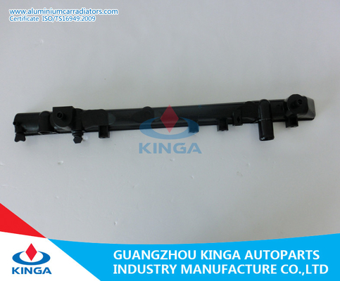 Fondo della TA ST190 del carro armato dell'acqua del radiatore di Toyota Carina di plastica '92-94 di riparazione fornitore