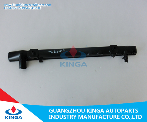 Carro armato del radiatore dell'automobile del sistema di raffreddamento dei ricambi auto per la CORONA di TOYOTA '92-96 JZSI33AT fornitore