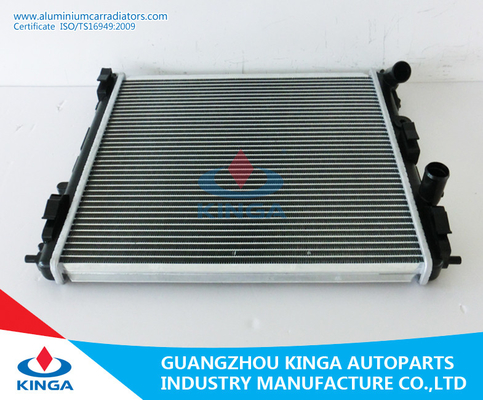 Radiatori di alluminio dell'automobile dell'OEM 8100 343 476/8200 033 831/8200 343 476 Renault fornitore
