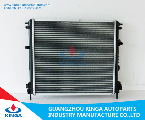 Radiatori di alluminio dell'automobile dell'OEM 8100 343 476/8200 033 831/8200 343 476 Renault fornitore