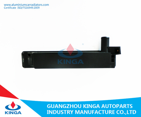 Rendimento elevato del carro armato del gas RZH104 '98-99 di Totota Hiace di misure di riparazione di plastica del radiatore fornitore