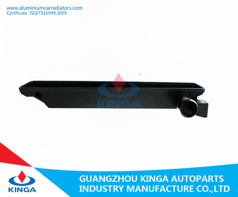 Rendimento elevato del carro armato del gas RZH104 '98-99 di Totota Hiace di misure di riparazione di plastica del radiatore fornitore