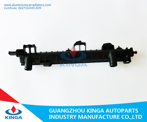SERBATOIO DI ACQUA DI PLASTICA del RADIATORE dell'AUTOMOBILE PER BENZ ML-CLASS W163 ML270'98 A fornitore