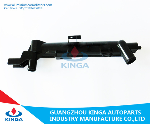 Sostituzione di plastica del carro armato del radiatore di destra PA66 per Toyota Rav4 '03 ACA21 A fornitore