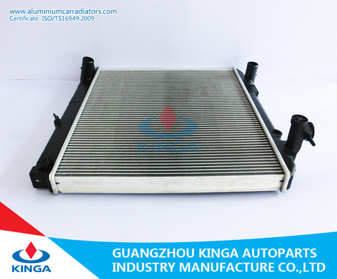 Radiatore di alluminio raffreddato ad acqua professionale per ISUZU ELF PA36 fornitore