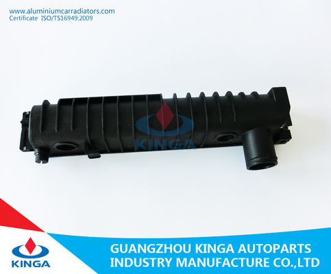 530/535/730/735i sinistro 85-94 ALL'OEM di plastica 1712365/1723365 del carro armato del lato del radiatore di riparazione fornitore