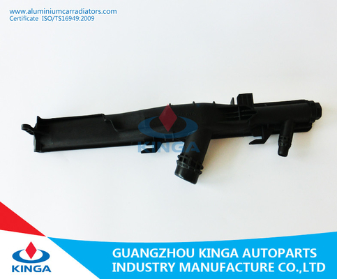 carro armato di plastica 7521046/7521931/7556339/7559273 del radiatore della TA di 320/323/325/330i 05-3E90 fornitore