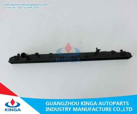 OEM di plastica del carro armato del radiatore del fondo di TOYOTA 16400-74760 per CAMRY 1992-1996 SXV10 fornitore