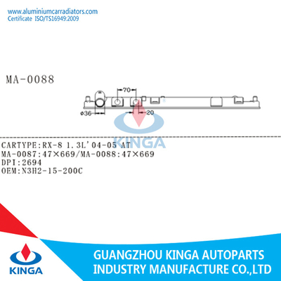 Plastica RX-8 1.3L'04-05 Mazda del radiatore del serbatoio di acqua dopo il radiatore del mercato fornitore