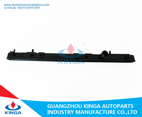 Carro armato di plastica LANCER 01 del radiatore inferiore dell'automobile - DIESEL A fornitore