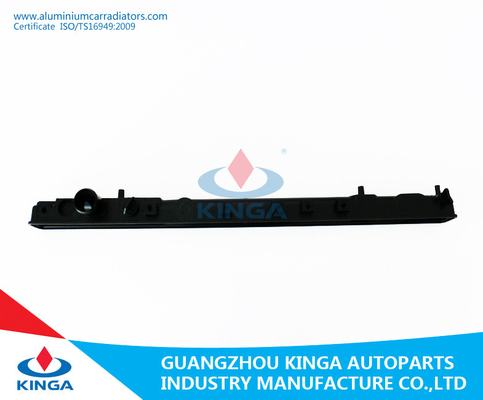 Materiale di PA 66 di riparazione del carro armato del radiatore dell'automobile del radiatore di Mitsubishi Lancer di plastica '92-94 del carro armato fornitore