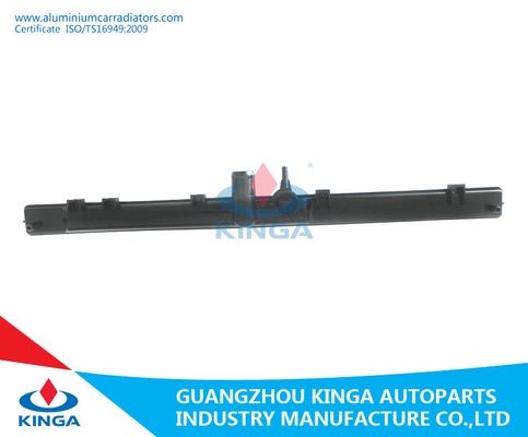 LANCER 01-05 al carro armato di plastica della cima del radiatore di acqua del carro armato del radiatore fornitore