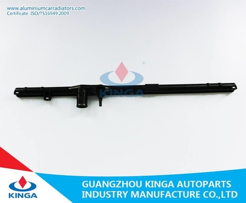 Carro armato di plastica del radiatore dell'OEM 16400-46600 per il radiatore automatico TOYOTA Crown'98 JZS155 A fornitore