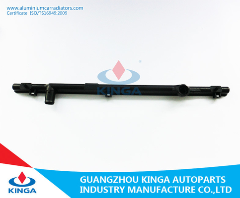 Carro armato di plastica LEXUS'95-99 RX300 DPI 2453 del radiatore di acqua dell'OEM 16400-7A550 fornitore